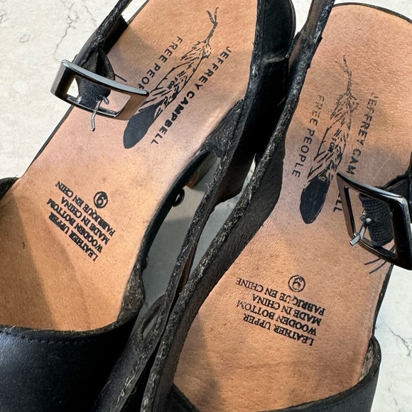 Free people collab with Jeffrey Campbell, Kathleen, black clogs size 9 - Picture 6 of 8